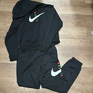 Nike Sweatsuit